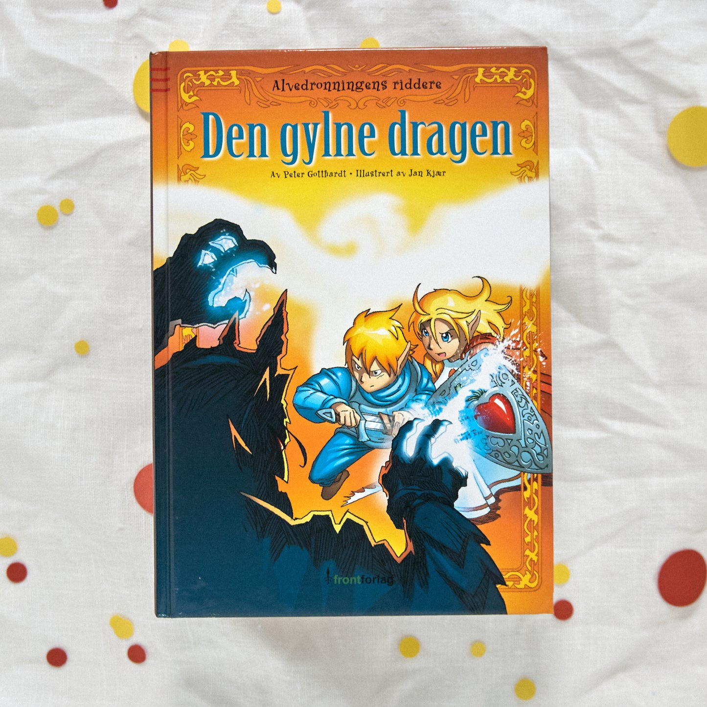 Den gyldne dragen (Alvedronningens riddere #8)