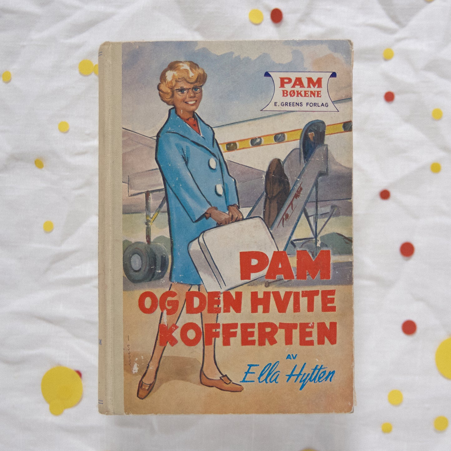 Pam og den hvite kofferten
