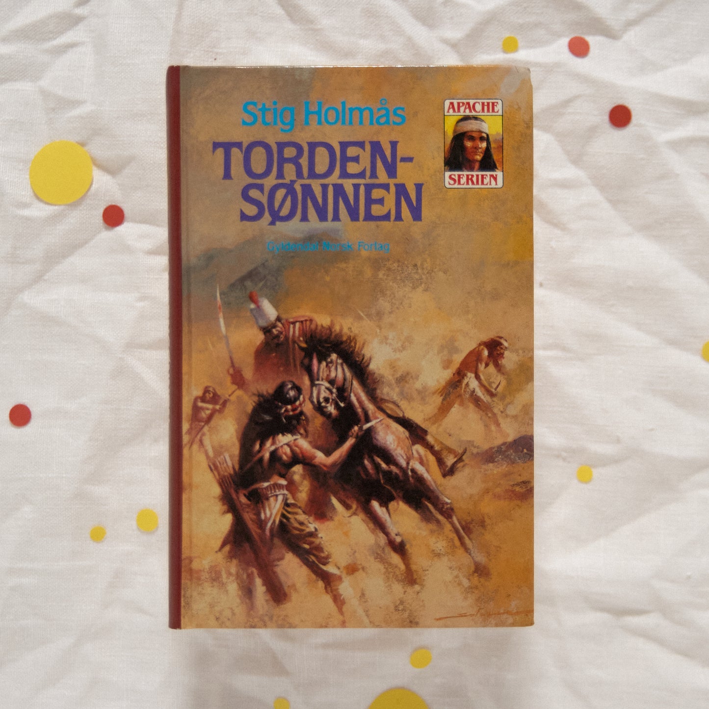 Tordensønnen (Apache #1)
