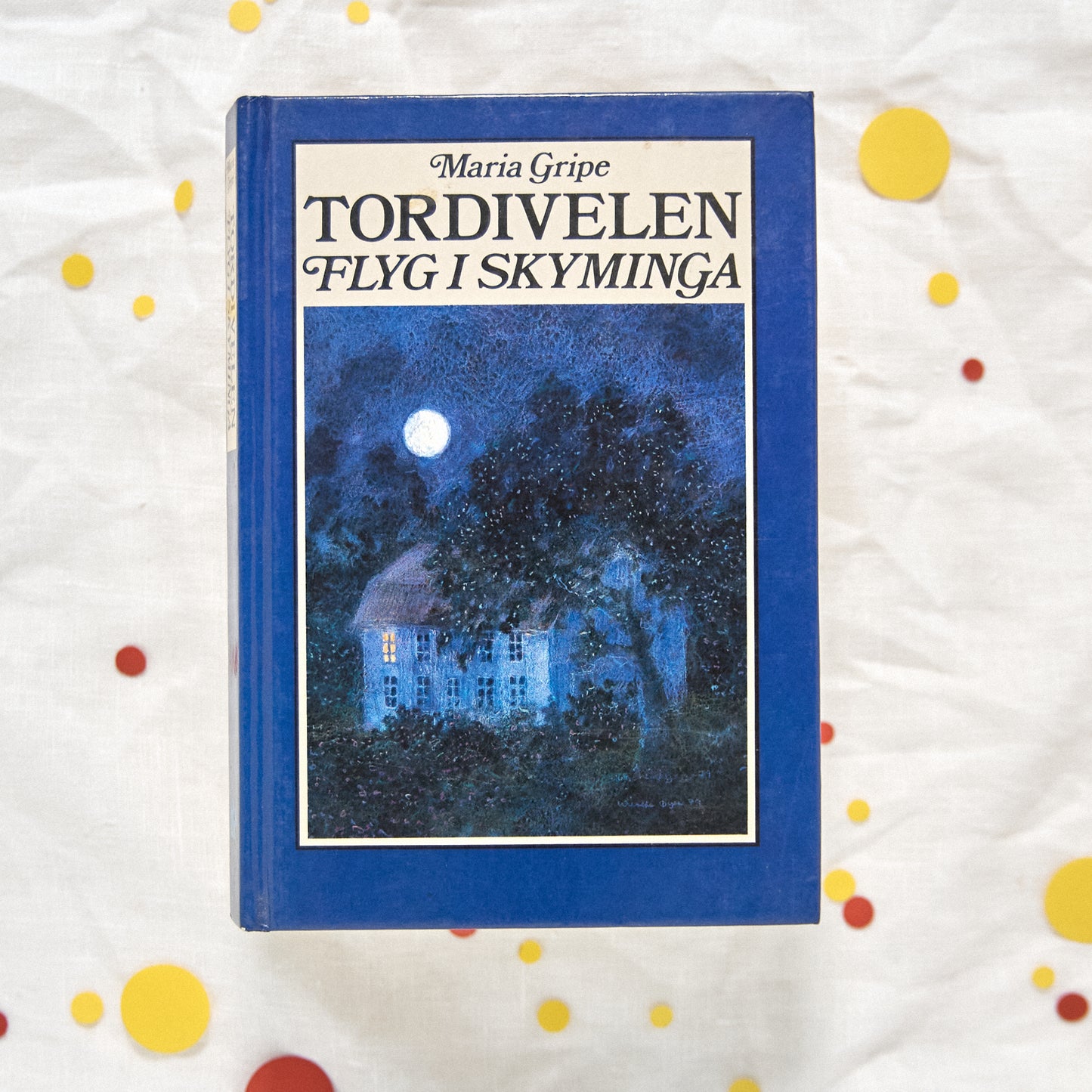 Tordivelen flyg i skyminga