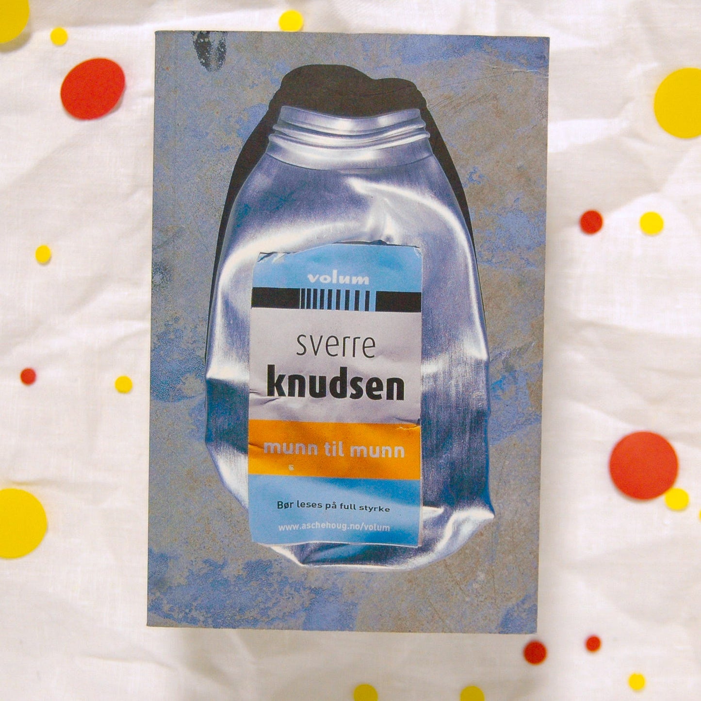 munn til munn av Sverre Knudsen