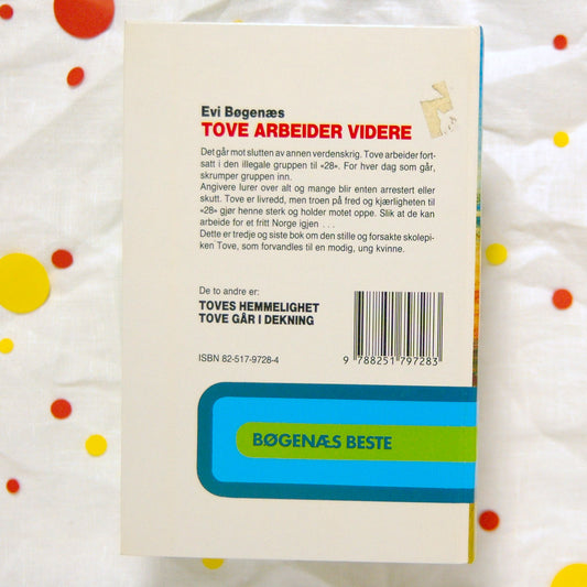 Tove arbeider videre