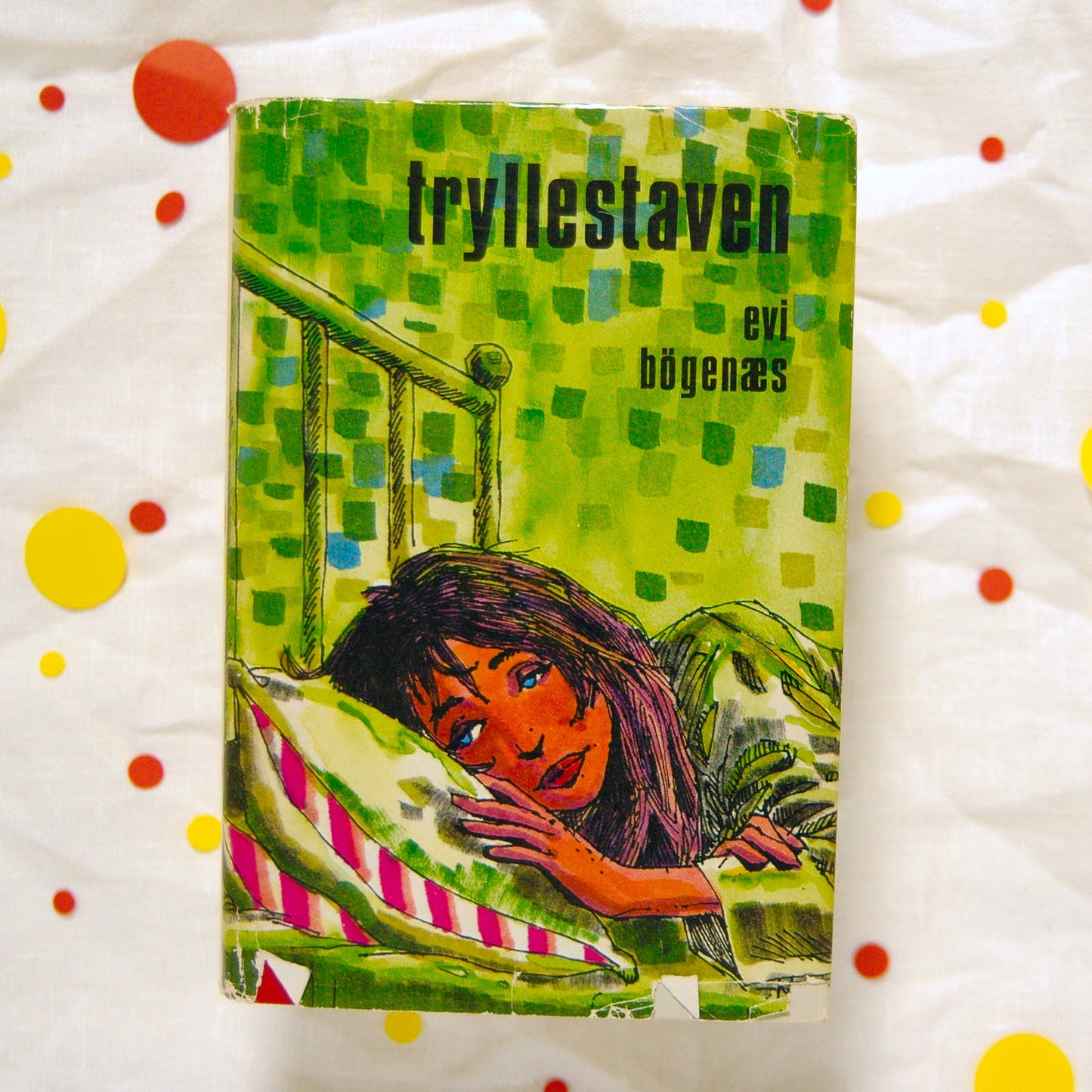 tryllestaven av Evi Bøgenæs