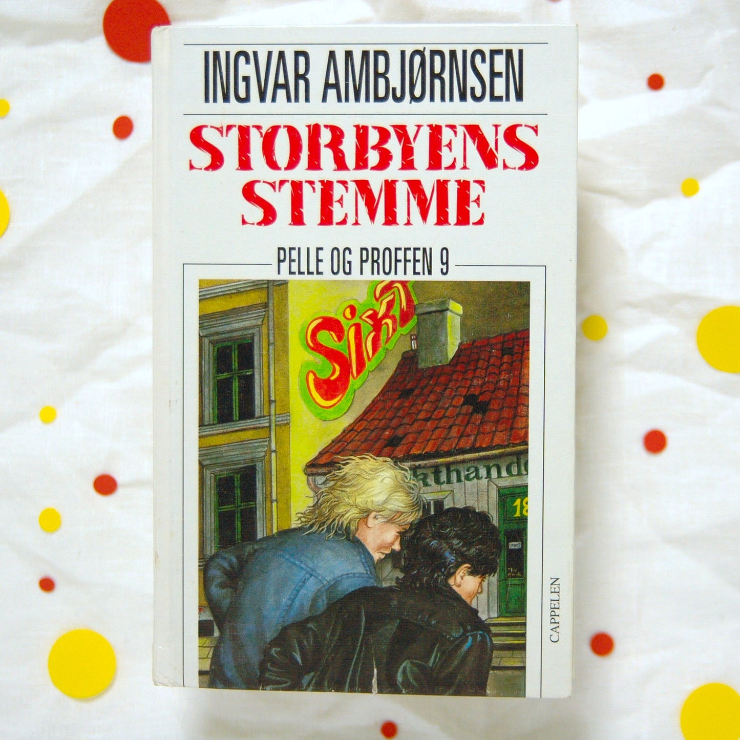 Storbyens stemme - Pelle og Proffen #9 av Ingvar Ambjørnsen
