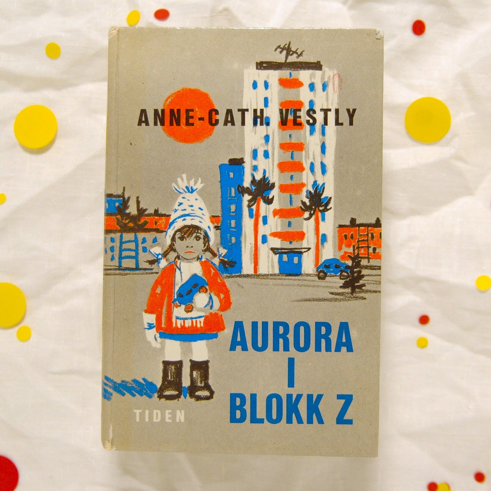 Aurora i blokk Z av Anne-Cath Vestly
